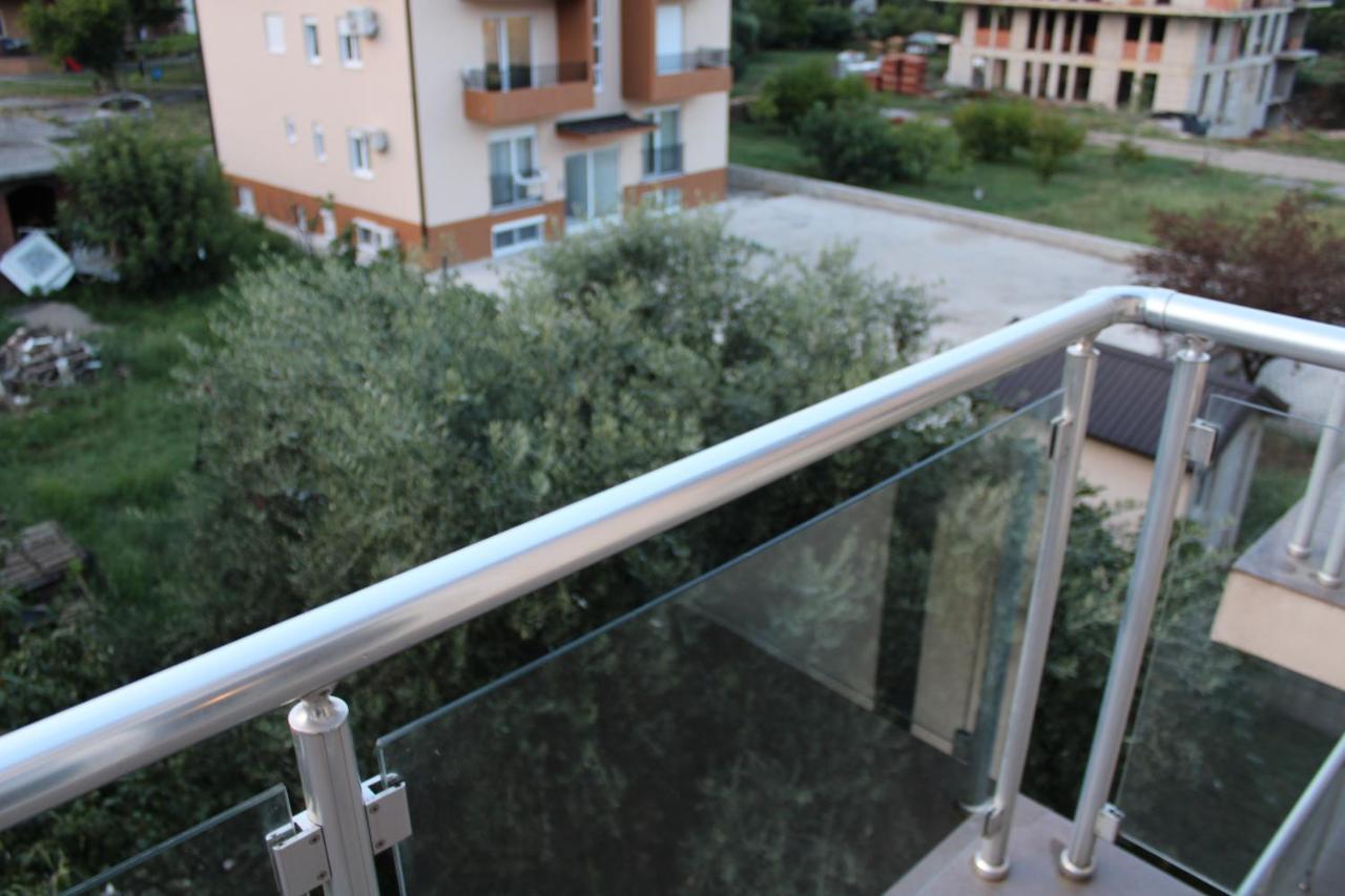 Delta Studio Apartman Podgorica Exterior photo
